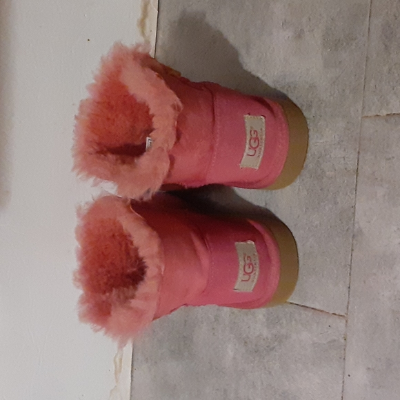 UGG Boots  size  2 nina - Picture 4 of 6